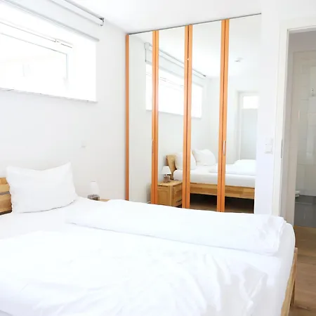 Brandenburger Strasse 5a - W15 * 베스터란트