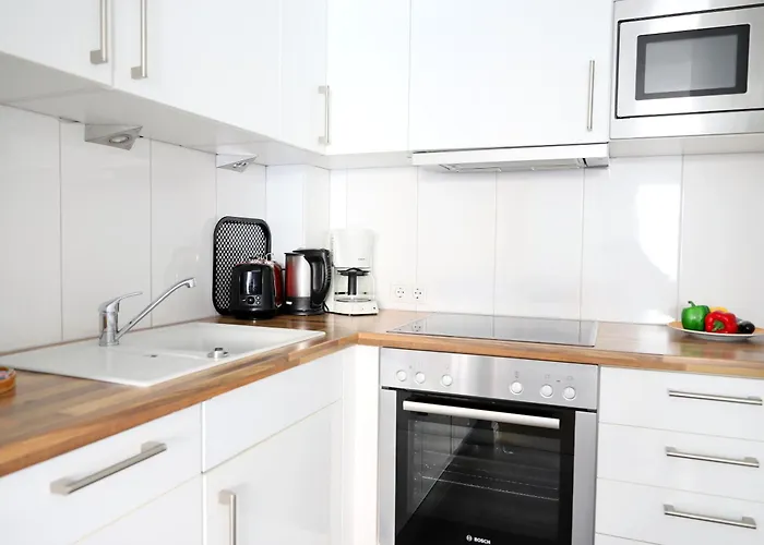 Brandenburger Strasse 5a - W15 *